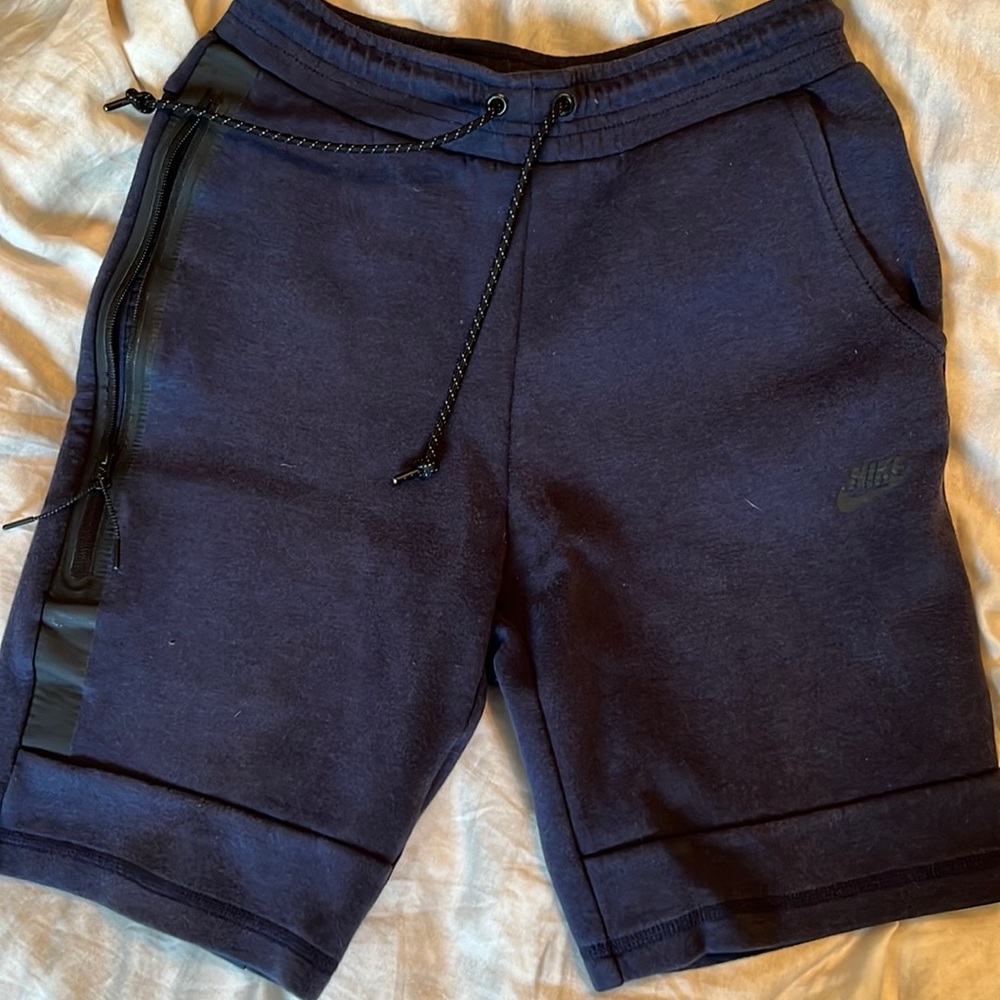 Navy Blue Nike Tech Fleece Shorts Size Small Gem